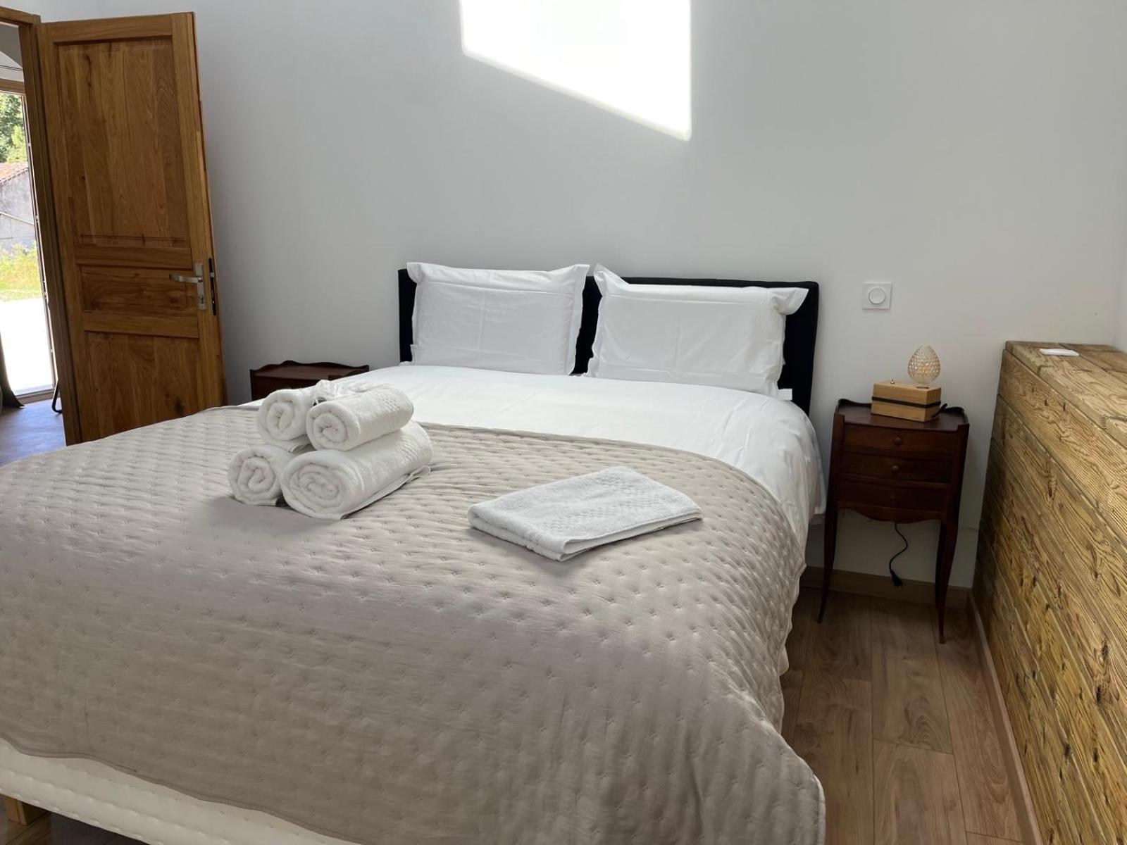 Fantastic Petit Beauval Hotel Saint-Sulpice-et-Cameyrac Exterior foto